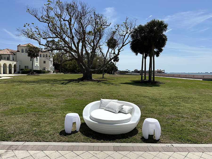 sarasota-wedding-furniture-rental